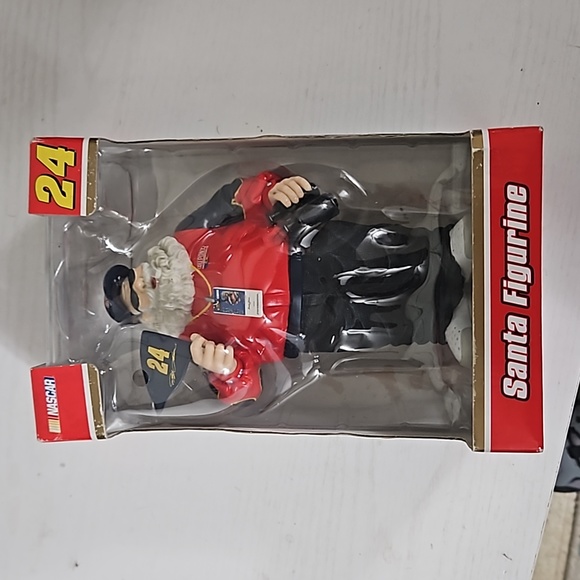 Jeff Gordon Santa figurine - Picture 3 of 4